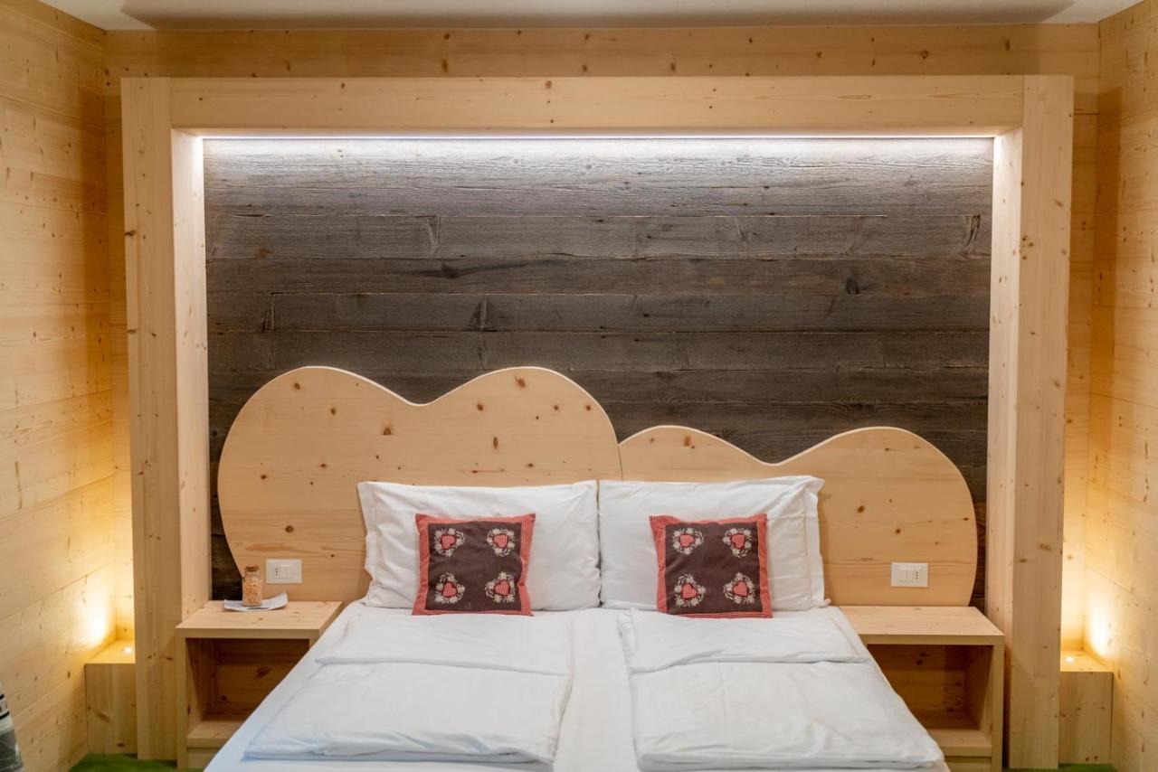 Hotel Al Sole Mountain Chic Folgaria Esterno foto