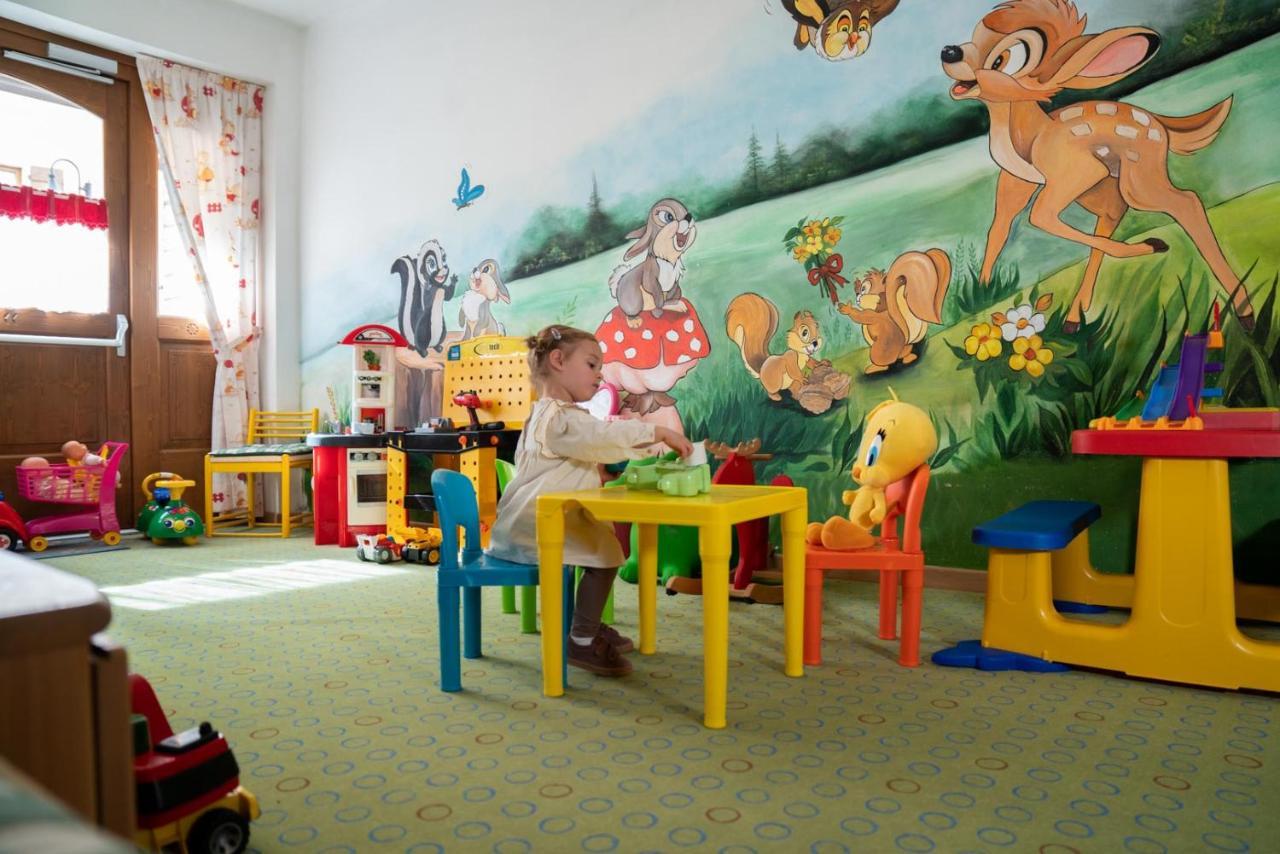 Hotel Al Sole Mountain Chic Folgaria Esterno foto